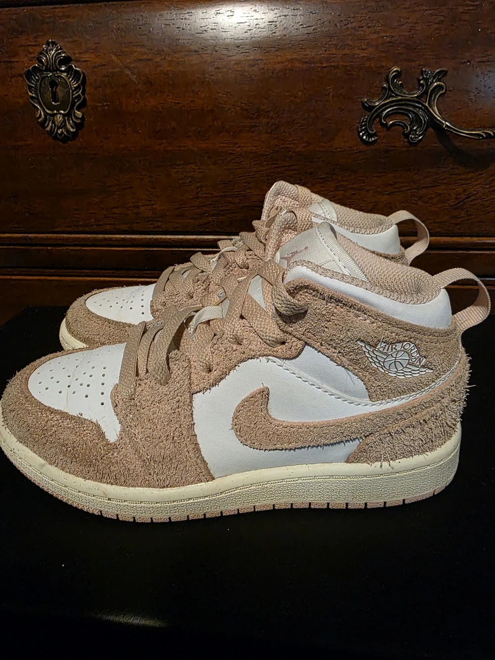 Nike Jordan Kid’s High-Top Sneakers in Beige/Tan